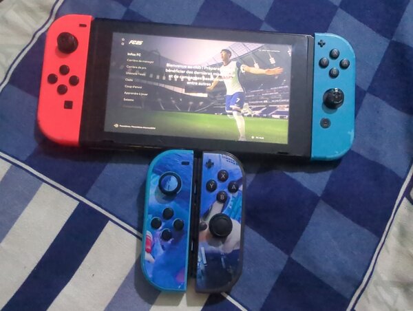 Console Nintendo Switch craqué