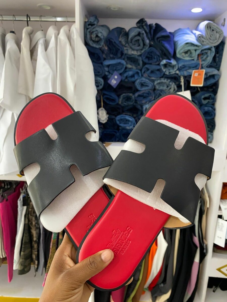 Hermes slippers