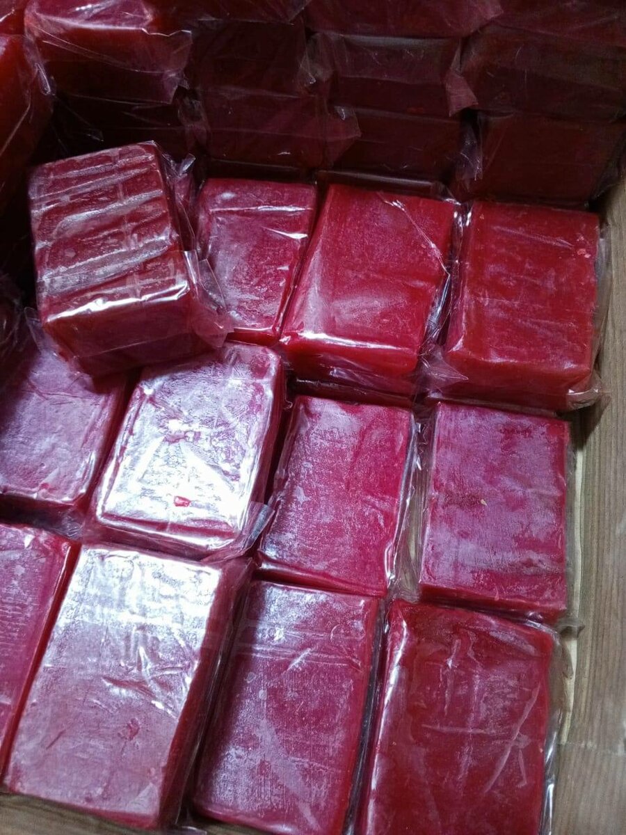 Savon artisanal coloré