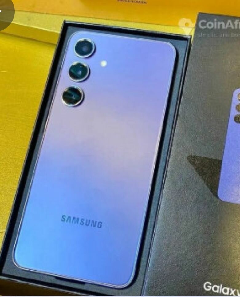 Samsung Galaxy S23 Violet