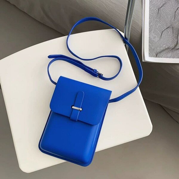 Sacoche Minimaliste en Cuir