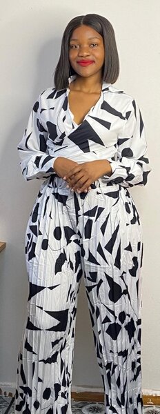 Elegant women's suit black and white S,M,L,XL,2X