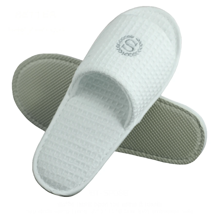 Chaussons en éponge luxueux