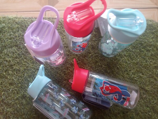 Water bottle with straw