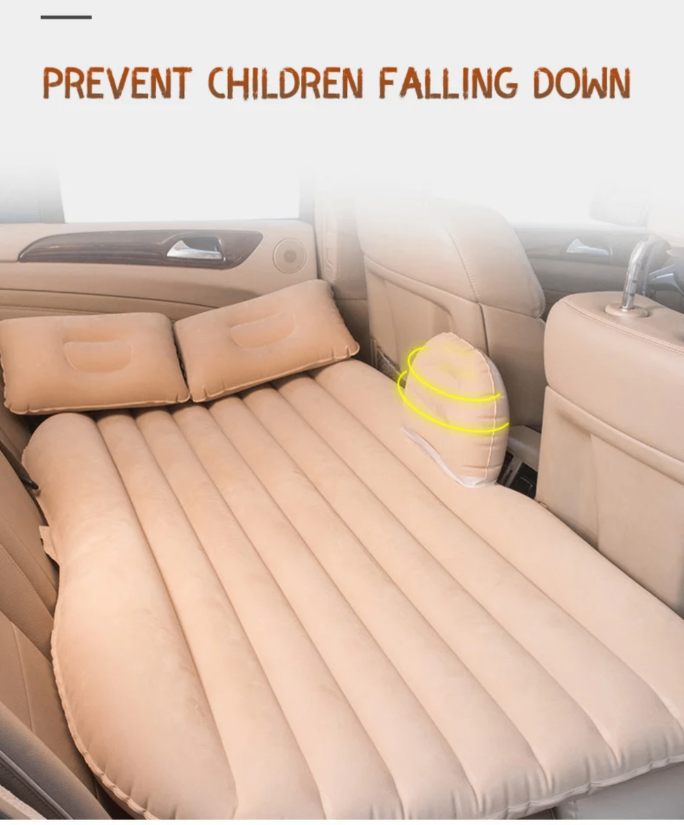 Matelas gonflable voiture
