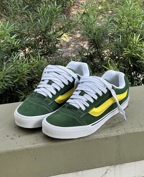 Vans en daim vert