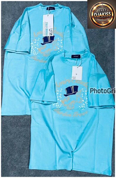 T-shirt bleu décontracté