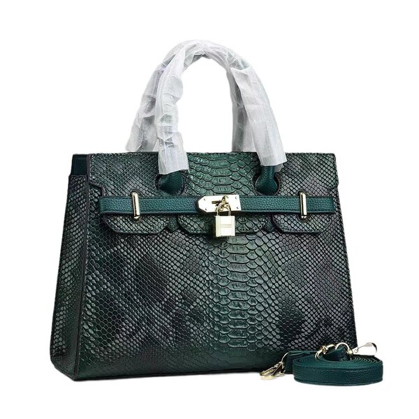 Luxurious handheld ladies bags