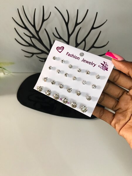 Earring set