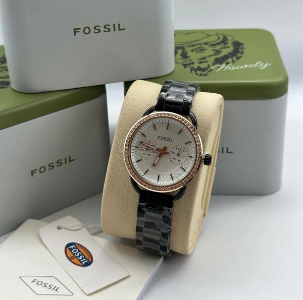 Ladies fossil