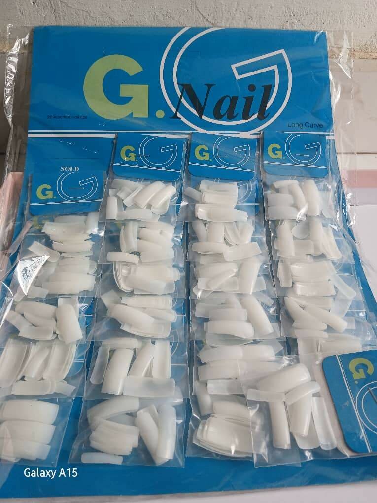 G nails