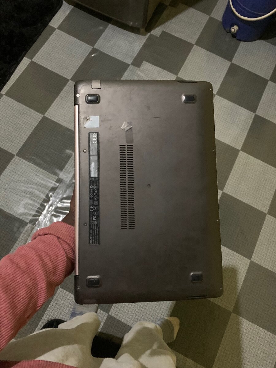 ASUS VivoBook X202E Notebook 1