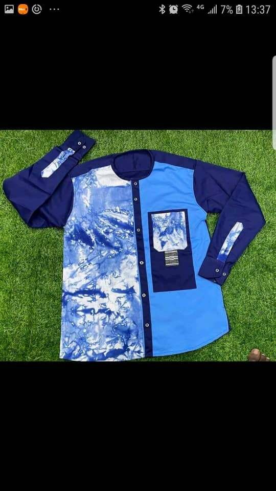 Chemise élégante à motifs bleus