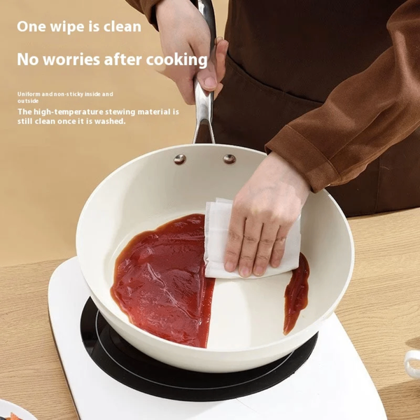 Poêle antiadhésive blanche