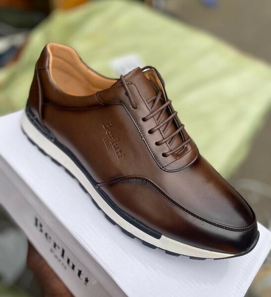 Chaussures importer