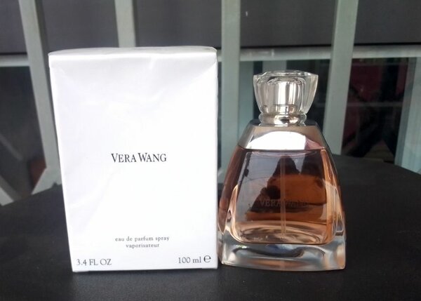 VERA WANG perfume 100 ml available at wholesale prices as we
