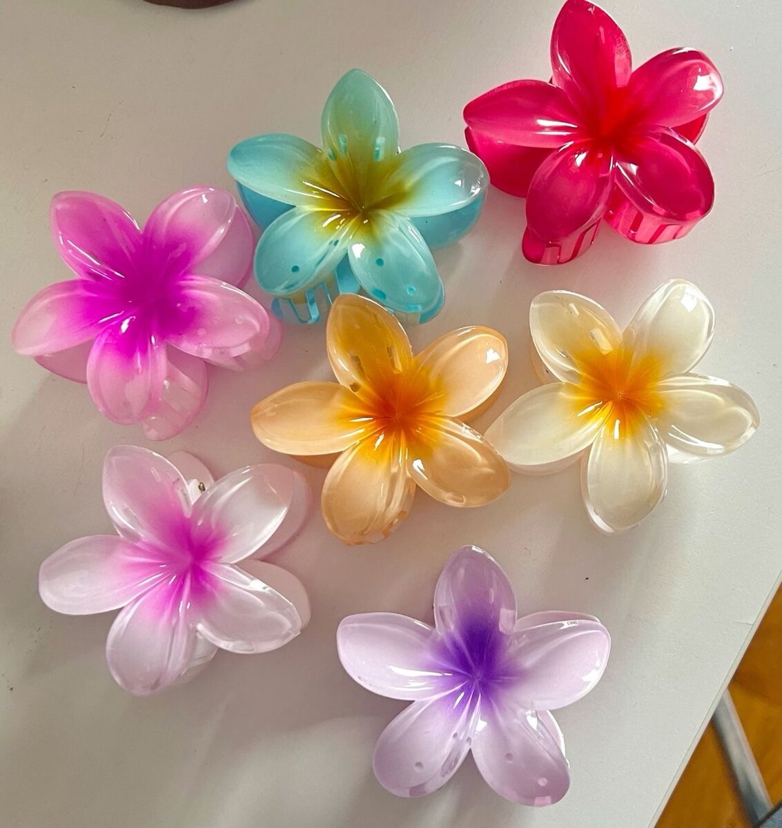 Hawaiian Trendy Claw Clip