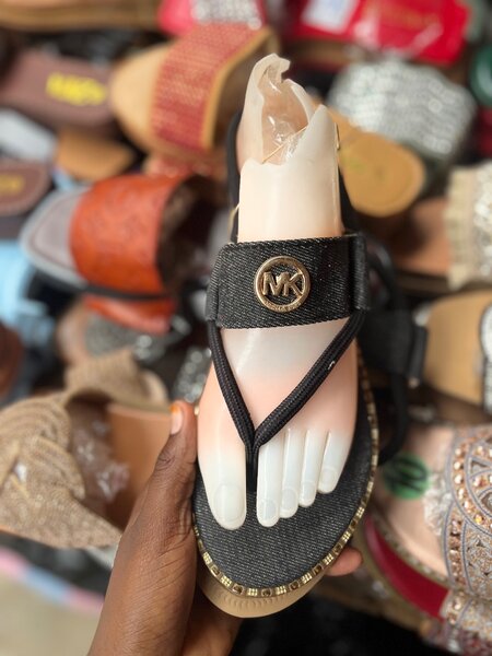 Sandales pour la rentrée scola