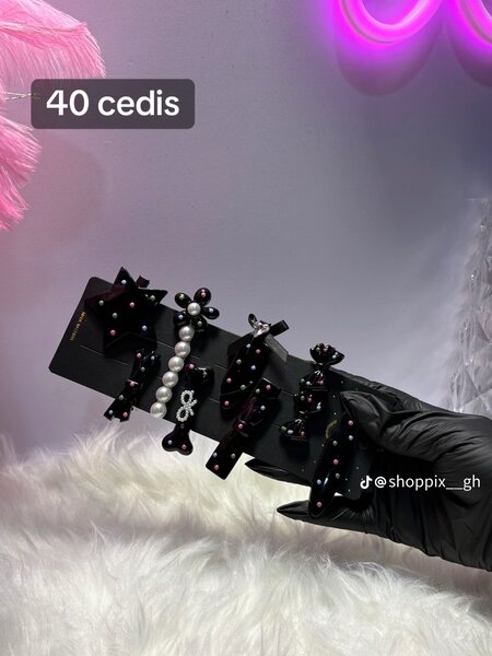 Hair clips set