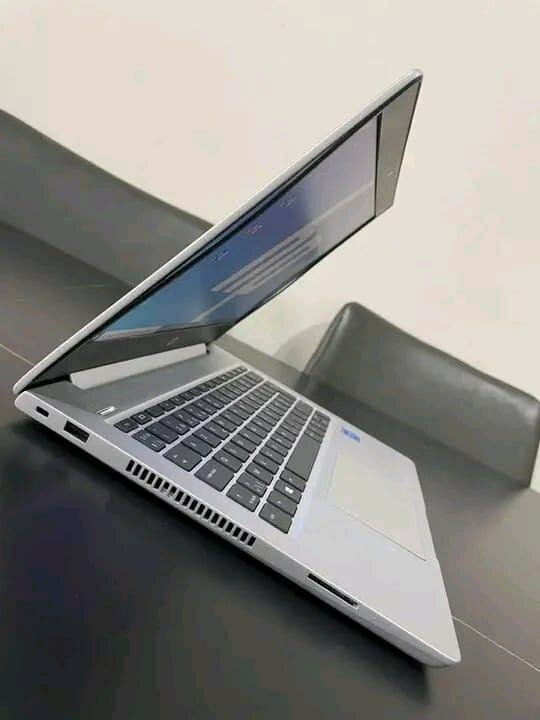 HP Portable Léger et Rapide