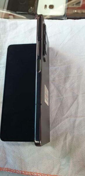 Samsung Galaxy Fold 3