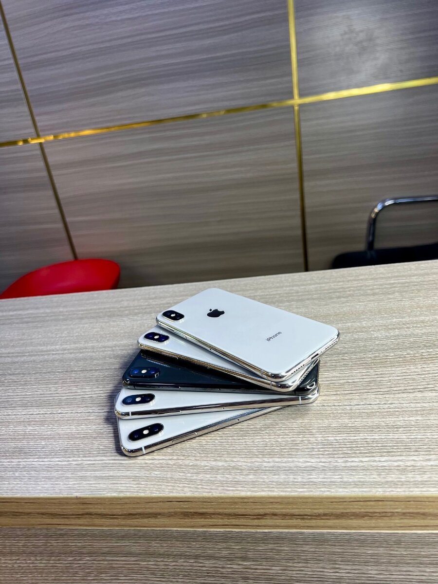 iPhone X 64GB on deal