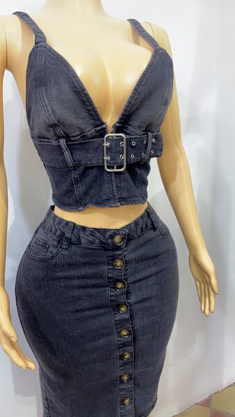 Thrift designer wears