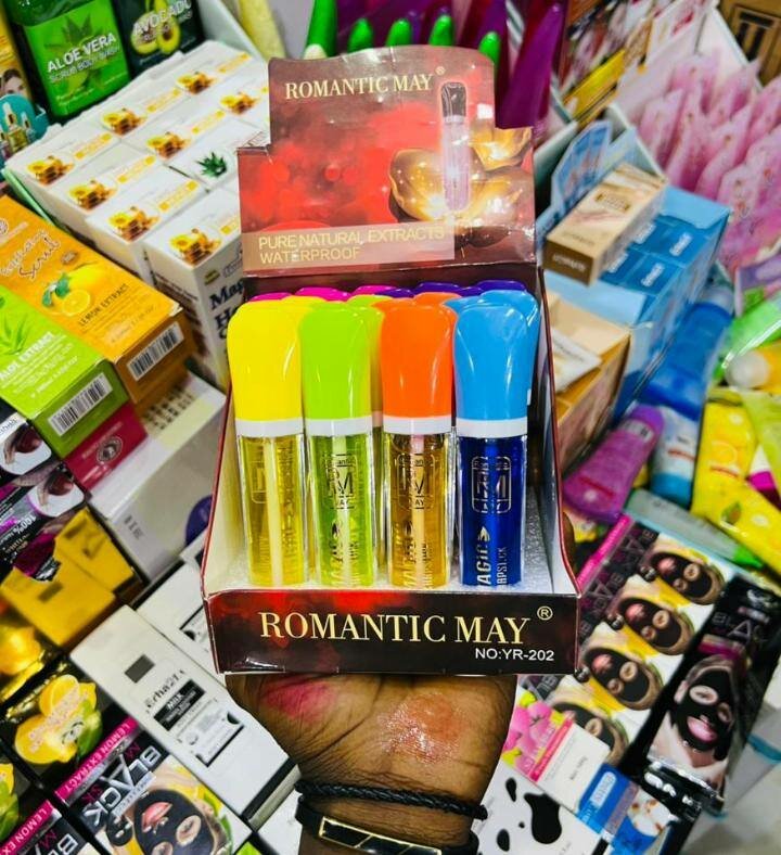 Gloss à lèvres brillant