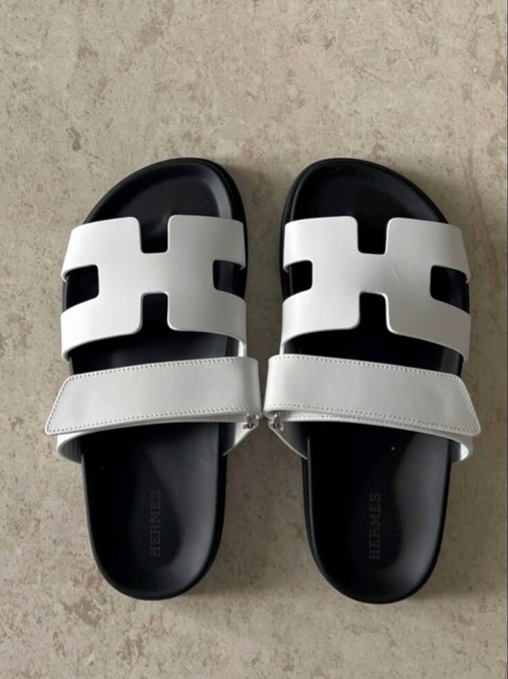 Sandales en cui unixese