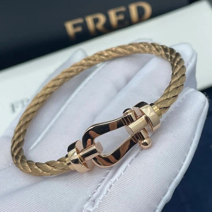 Bracelet en câble élégant
