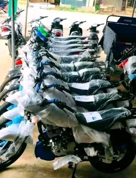 Motos neuves de haute qualité