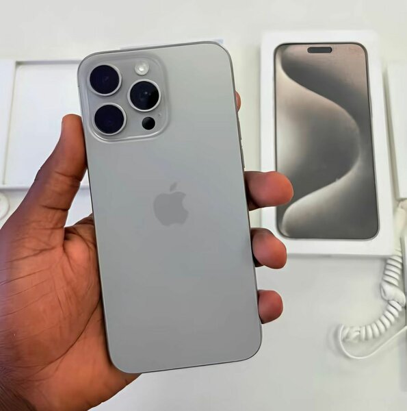 iPhone 15 Pro Max 512GB