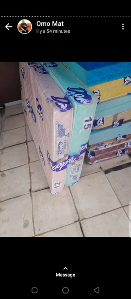 Matelas mousse bleu et ...