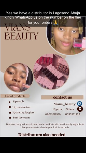 Hydrating lip gloss/mosturizer etc