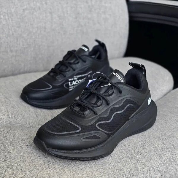 Baskets Lacoste élégantes