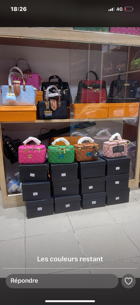 Sacs à main en cuir colorés