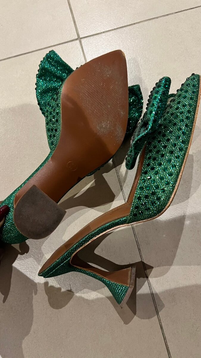 Mules à talons strass verts