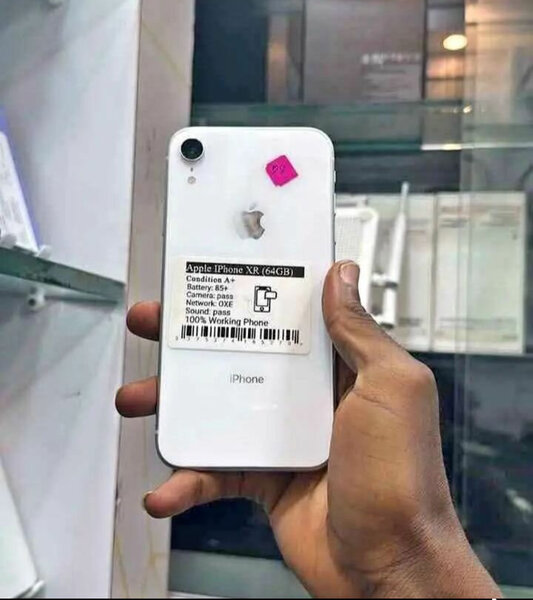 iPhone XR 64GB Blanc