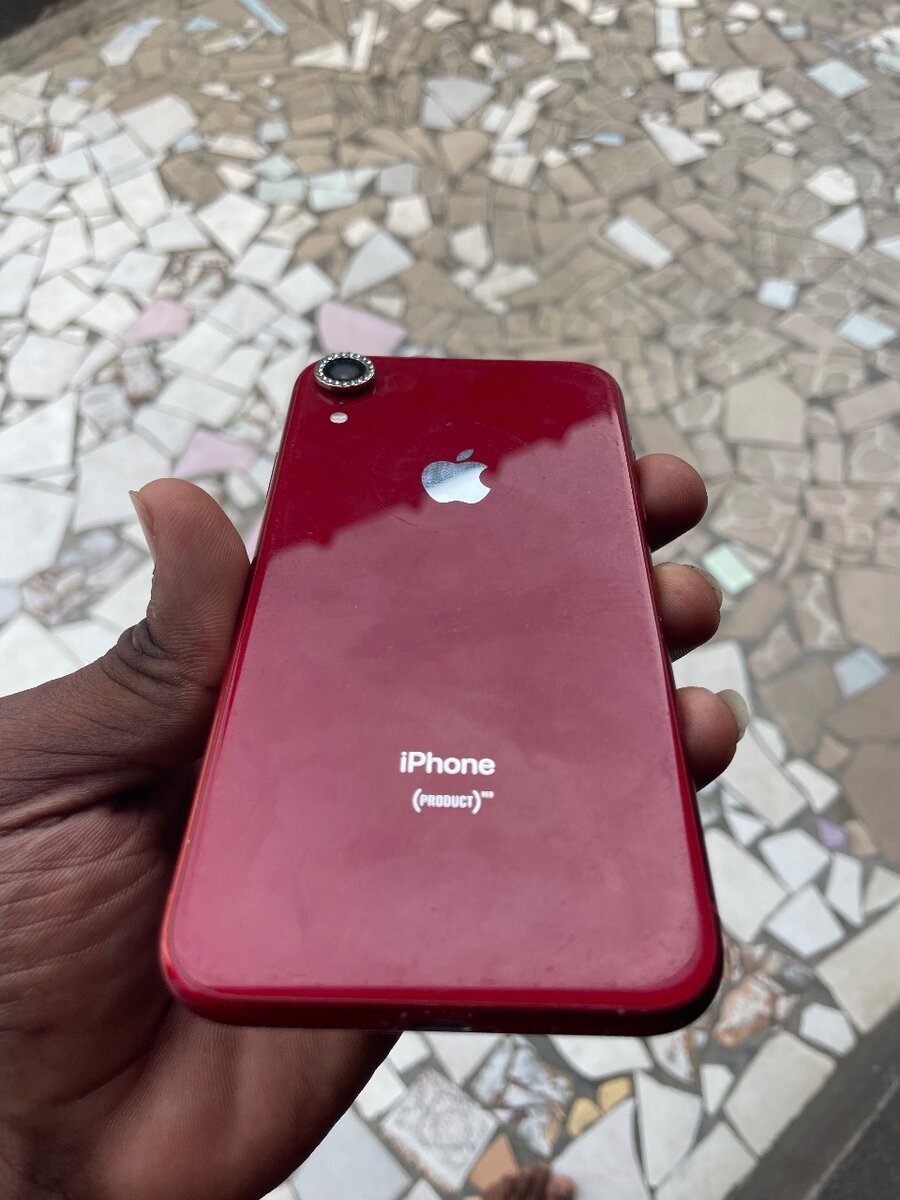 iPhone XR