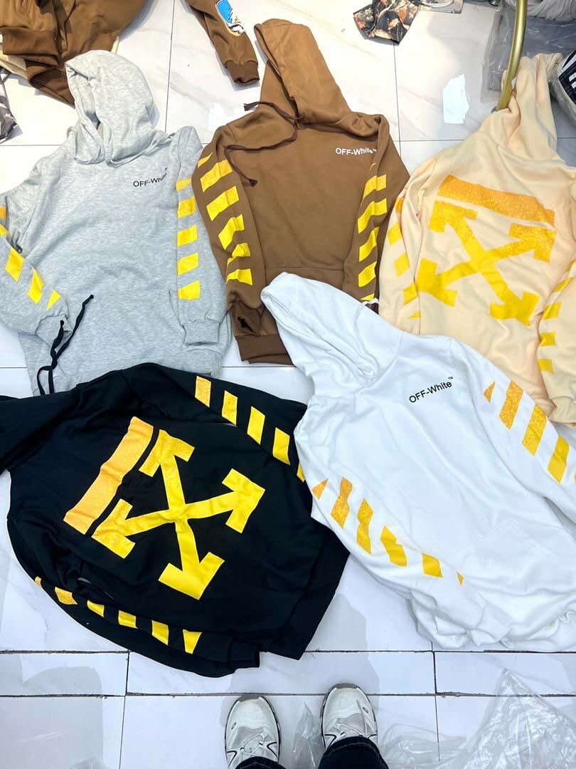 PULL OVER À CAPUCHE