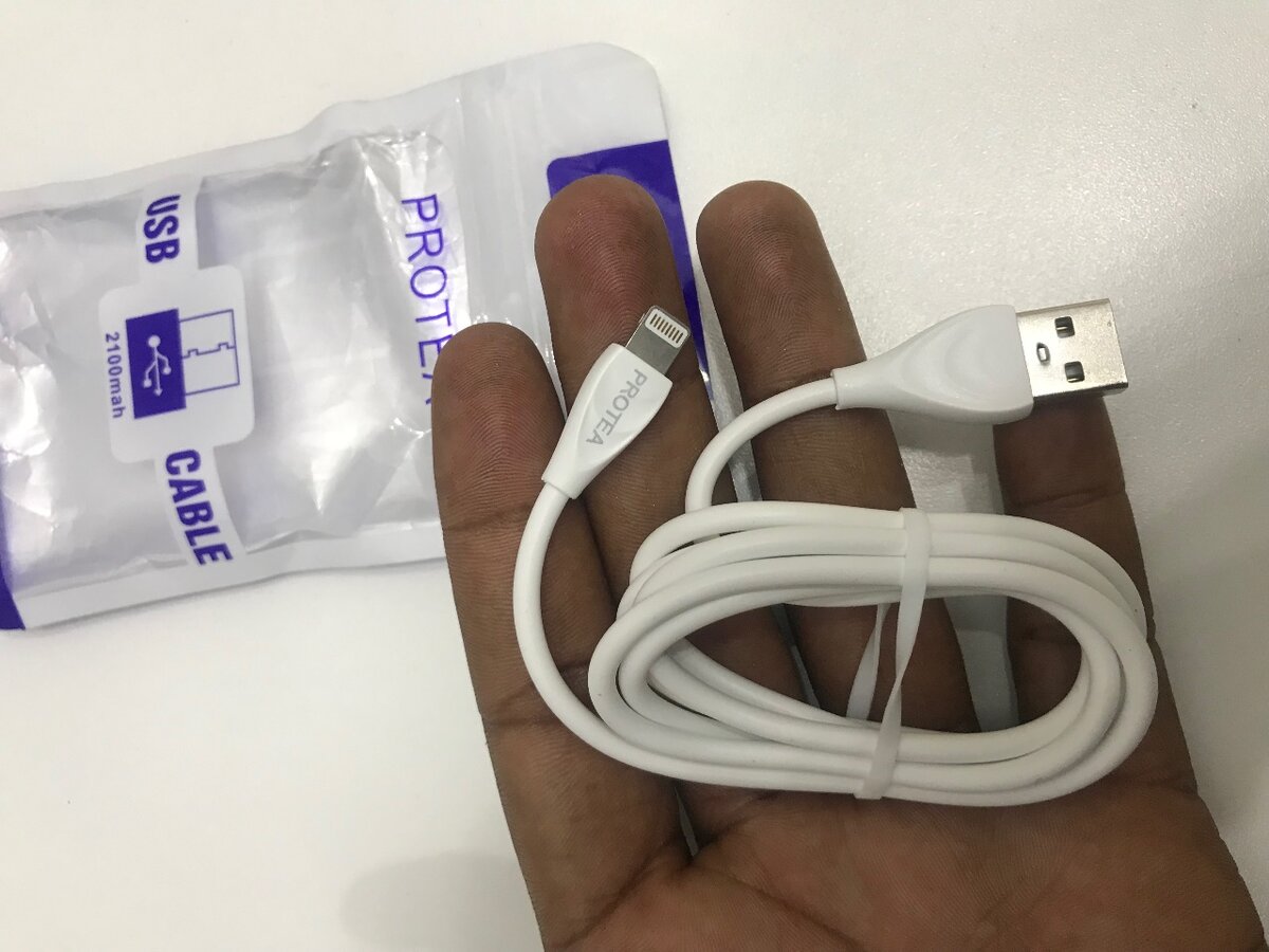iPhone cable