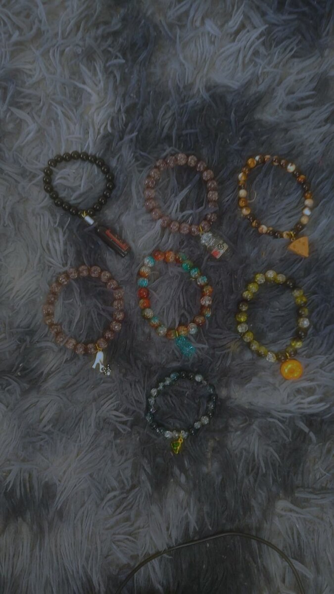 Bracelets en perles colorées