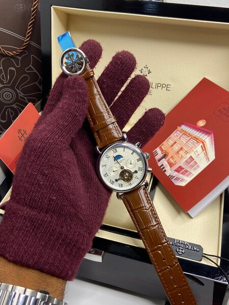 Mechanical Patek Philippe Watch For Modern Men