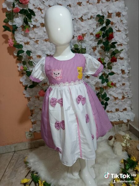 Robe pour enfants rose