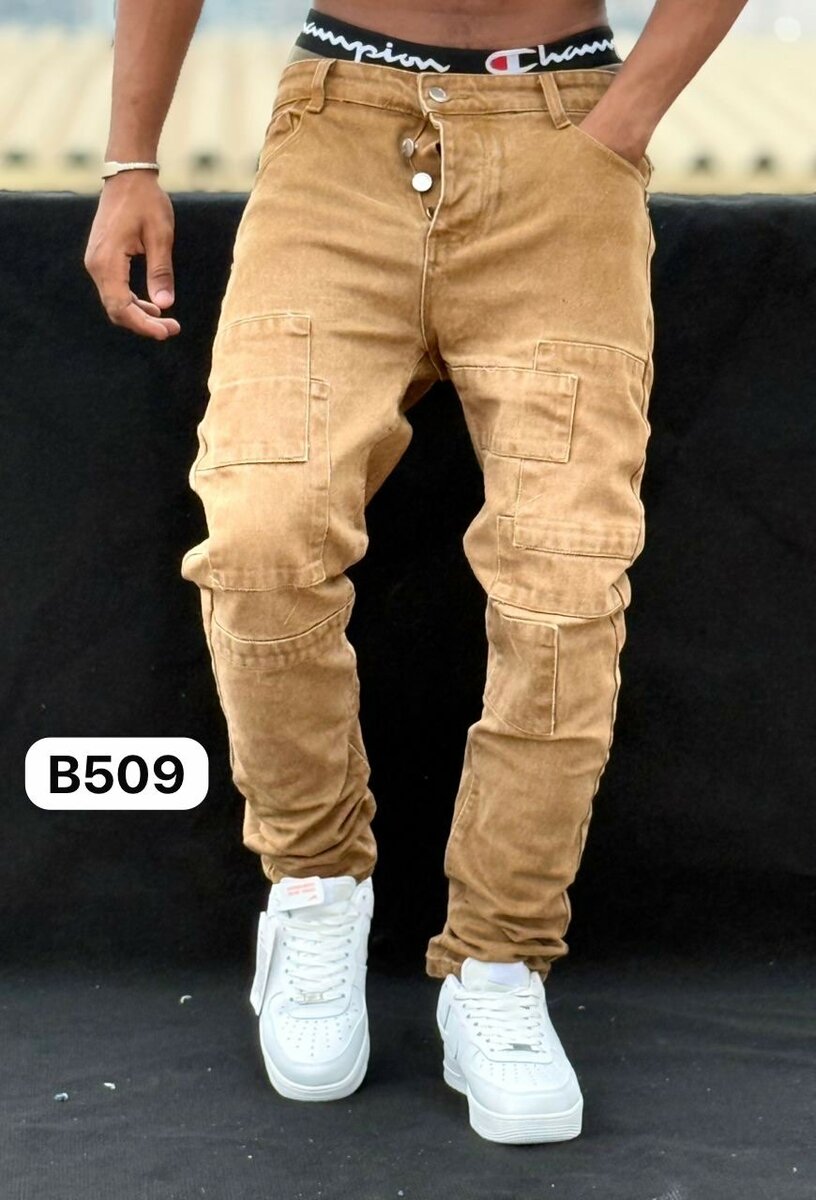 Jeans déchirés tendance