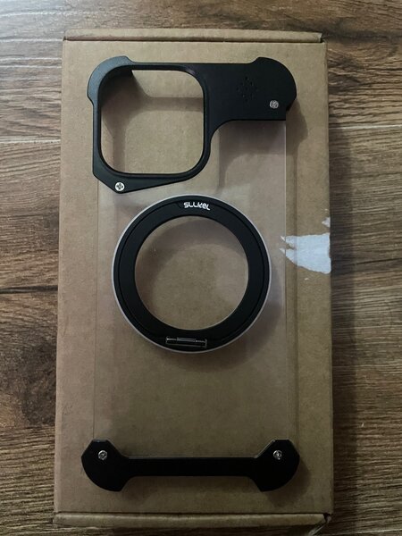 Чехол на айфон 15 про макс