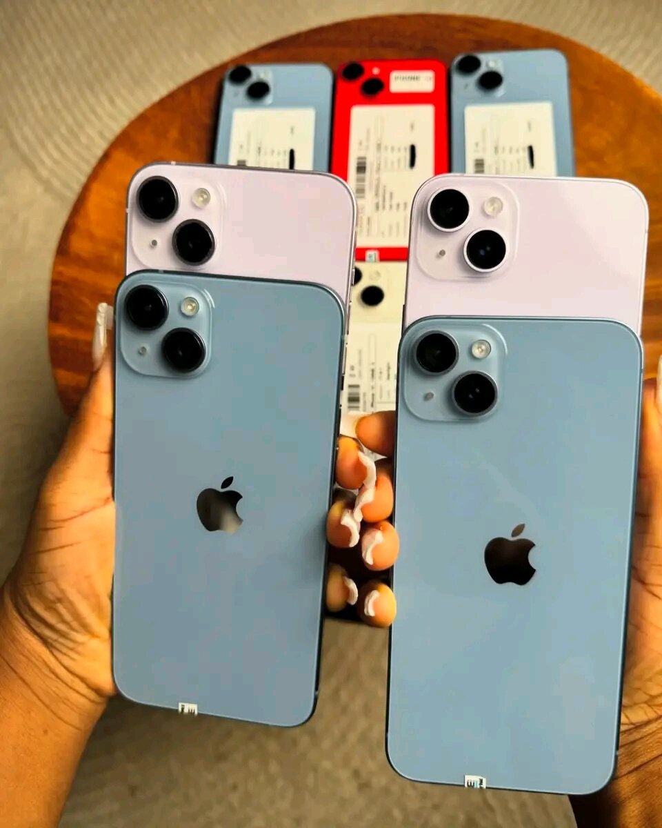 IPhone 14 simple 128GB quasi neuf Disponible