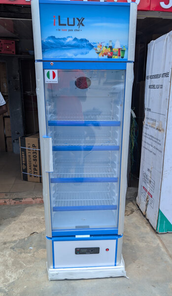 Réfrigérateurs Ilux vitre disp