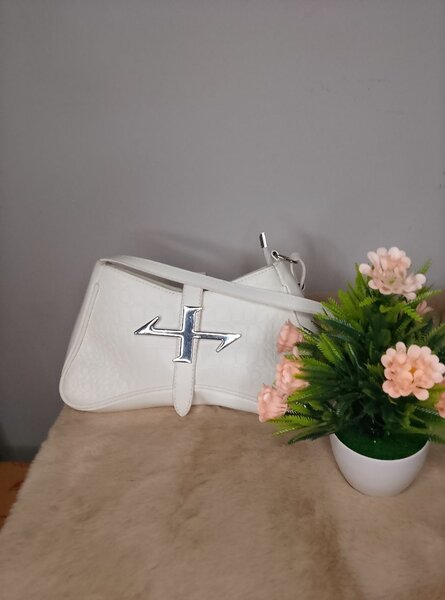 Sac à main élégant blanc