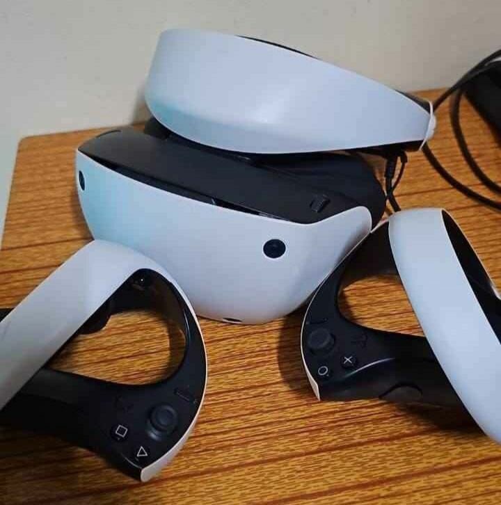Casque VR Immersif avec Manettes